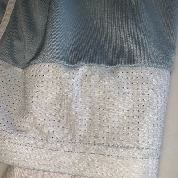 Adidas. Boy’s youth soccer/athletic Aeroready shorts. Virtually new! Sz Small - Picture 3 of 9